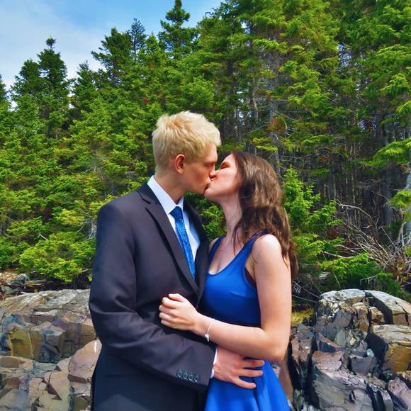 Meet your Posher, Gracen - Picture 1 of 1